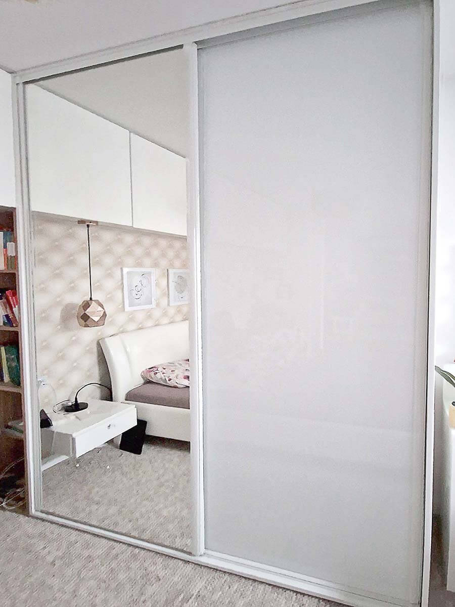 drzwi przesuwne z lustrem szafowe